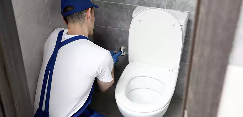 Toilet Lid Replacement in Fort Smith